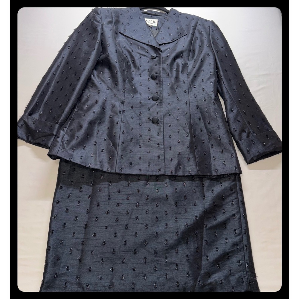 E.M.R. Skirt Suit Women 14 Black Textured Beaded Formal Career Vintage